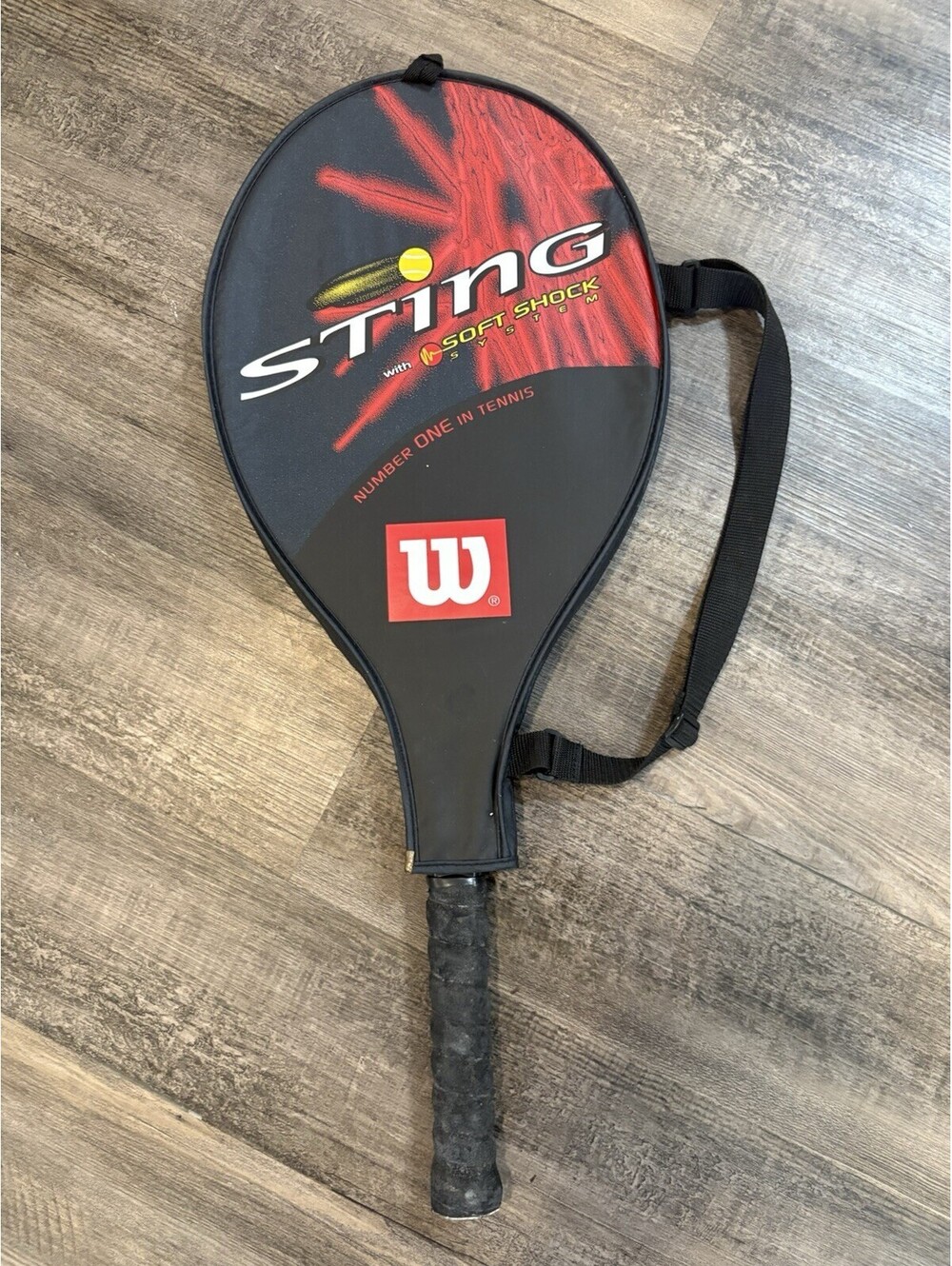 Wilson Sting Graphite Tennis Racket Soft Shock System 4-1/2" W/ Case